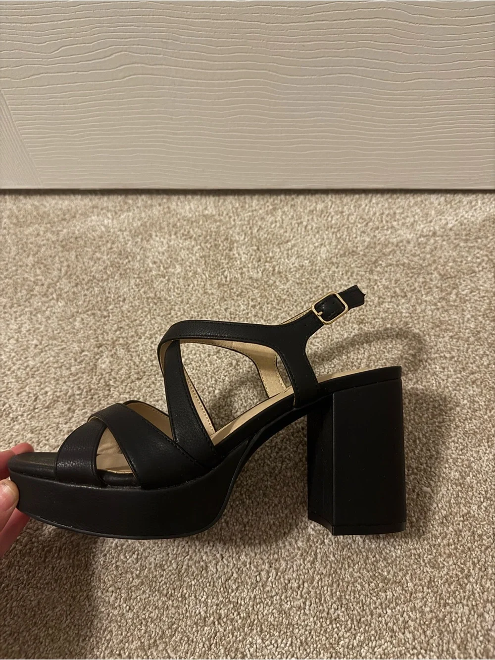 Life Stride platform black